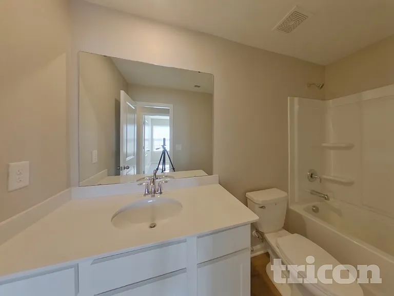 1715 Southwold Ln — Photo 15