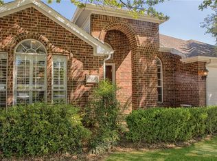 2910 Custer Dr, Corinth, TX 76210