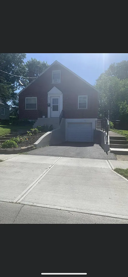8316 Jackies Dr photo 1