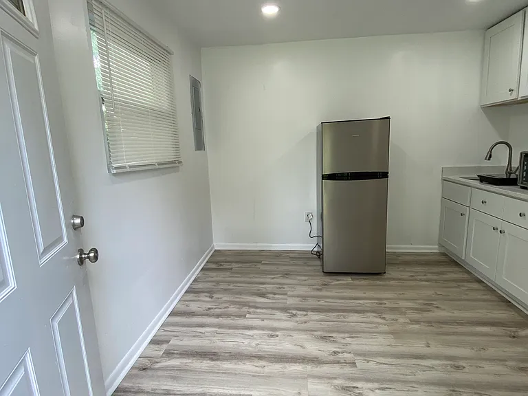 5110 Navahoe St — Photo 9