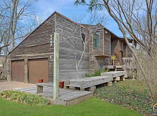 4864 SW Skyline Pkwy, Topeka, KS 66614