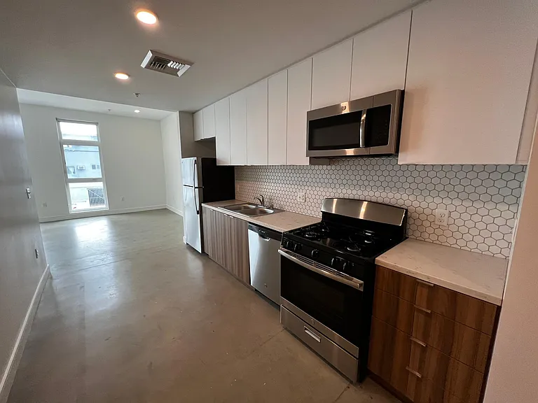 152 N Rampart Blvd #202 — Photo 16