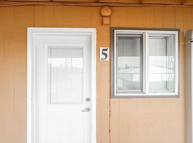 Edgewood Manor Apartments