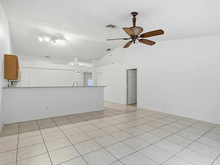 57 Pine Dr — Photo 15