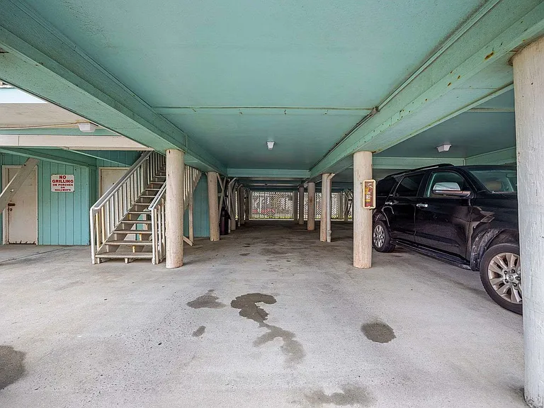 824 N Waccamaw Dr #2-ID1308947P — Photo 37