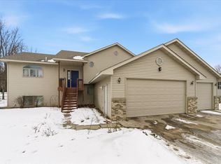 701 E Beaver St, Belle Plaine, MN 56011