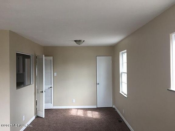 3rd image of 7101 Florian Ave
