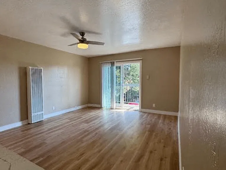 120 San Lorenzo Blvd — Photo 45