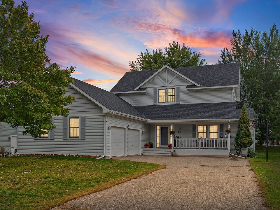 1st image of 611 Bellvue Ln
