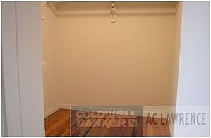 4th image of 40 E 4th St