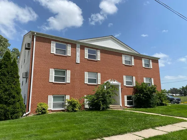 825 & 875 26th St | 26th Street Apartments, 875 26th St #N2, Marion, IA 52302