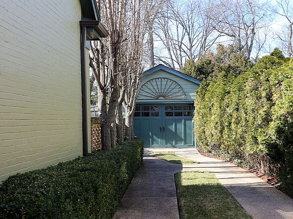 3rd image of 340 Cassidy Ave