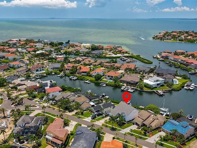 929 Symphony Isles Blvd — Photo 1