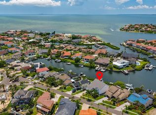 929 Symphony Isles Blvd, Apollo Beach, FL 33572
