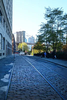 Rented by Brooklyn Bridge | media 18