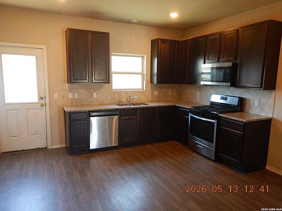3rd image of 5408 Daniel Way