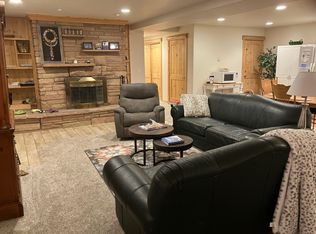 24885 Genesee Ave, Golden, CO 80401