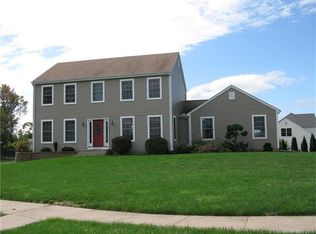 134 Scenic View Dr, Middletown, CT 06457