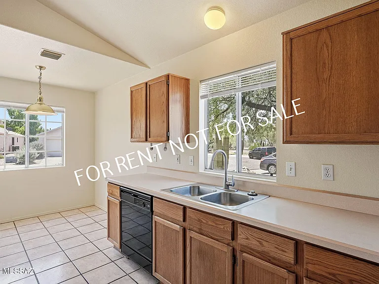 3752 W Sunbright Dr — Photo 9