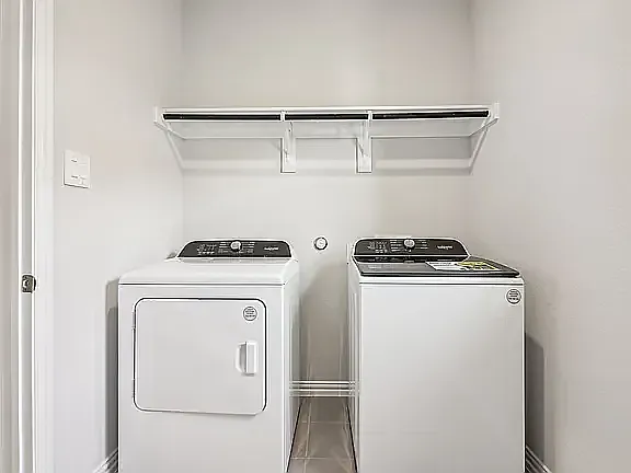 611 Marigold Hill Way — Photo 30