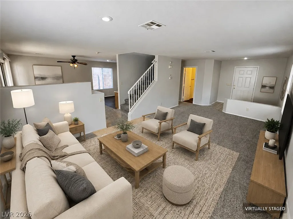 4 bed, 2.5 bath, 1735 sqft, $2,095 — Photo 2