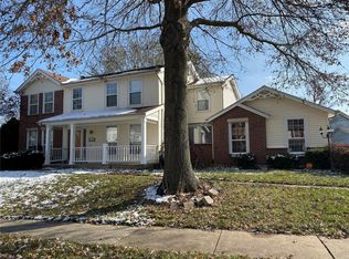 3914 Sport Of Kings Rd, Florissant, MO 63034