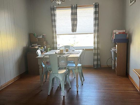 5th image of 1903 Williams St