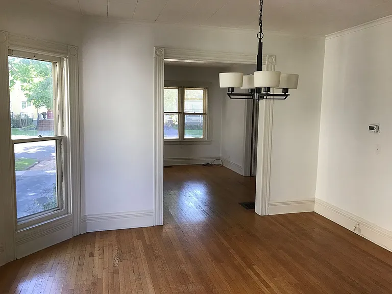 30 Vick Park #B — Photo 16