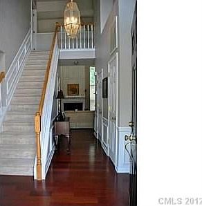 5th image of 8704 Fieldcroft Dr