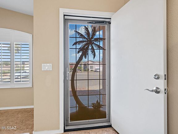 4th image of 9557 N Patagonia Pl