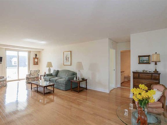 3rd image of 101 S Plaza Pl APT 308