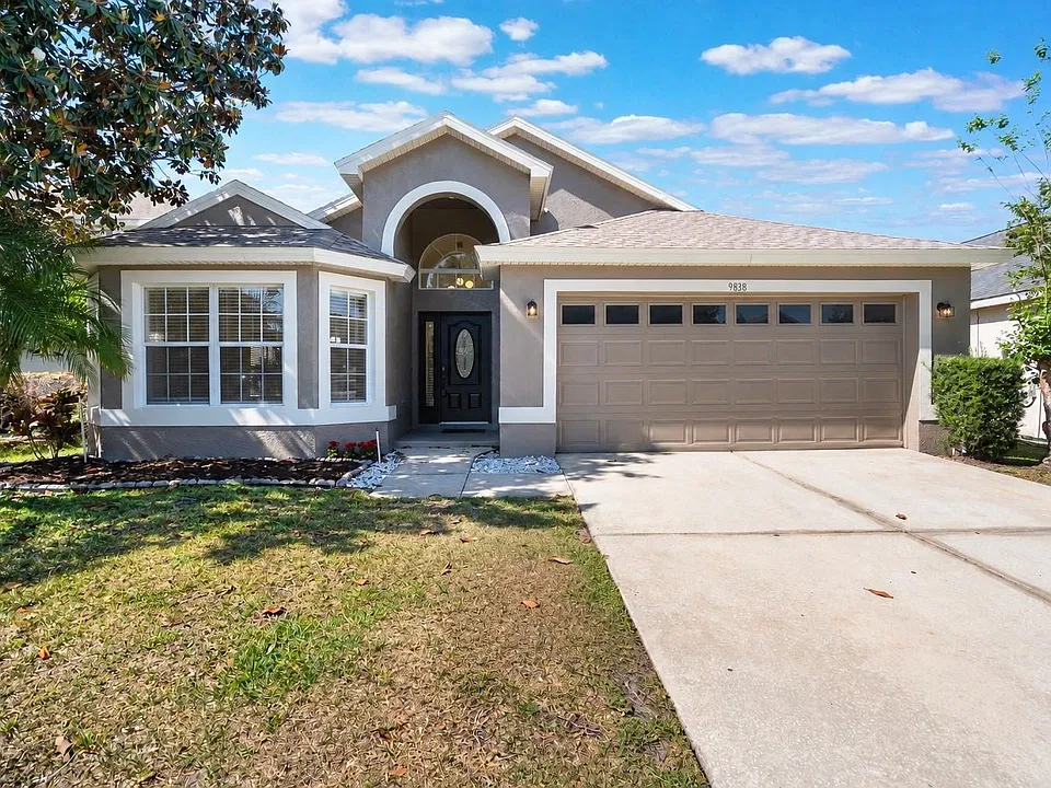 9838 Pecky Cypress Way