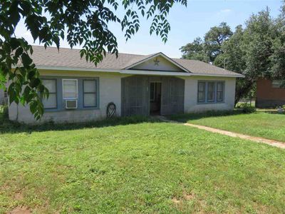 907 Exall St, Llano, TX, 78643