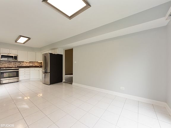 5th image of 1430 N Whispering Springs Cir