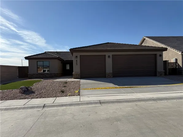 6043 S Trailblazer Ave, Fort Mohave, AZ 86426