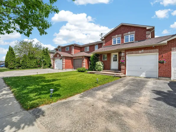 98 Cheltenham Rd, Barrie, ON L4M 6S7