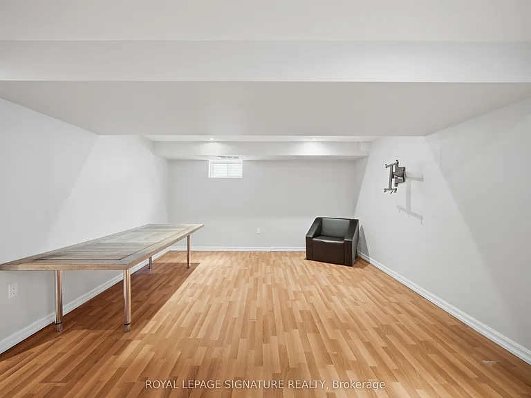 53 Guery Cres #2 — Photo 12