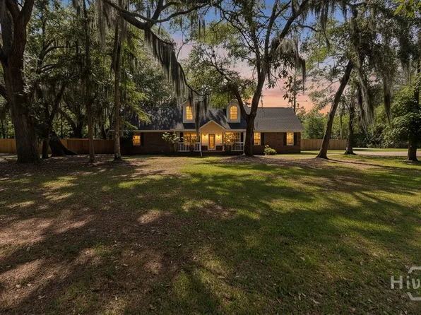 67 Oak Side Court, Richmond Hill, GA 31324