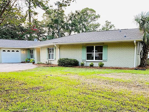 4th image of 10530 Lillian Hwy