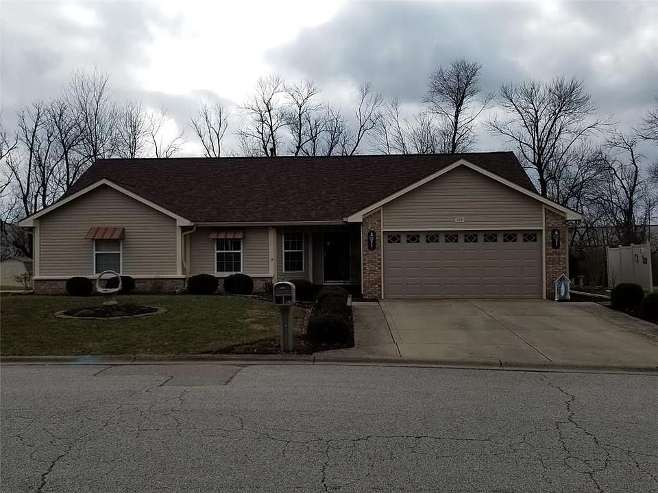 1st image of 833 E Fleetwood Dr