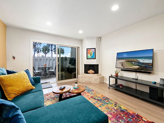 3rd image of 4444 W Point Loma Blvd Unit 8