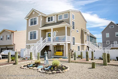 207 Ceylon Ave Photo 1