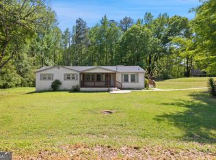 11 Swan Dr, Newnan, GA