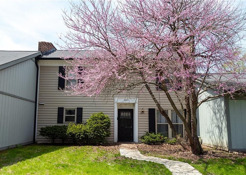 1st image of 2943 Grinnell Ln