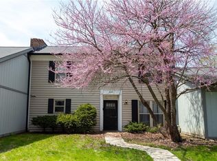 2943 Grinnell Ln, Indianapolis, IN