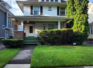 49 Roxborough Rd, Rochester, NY 14619