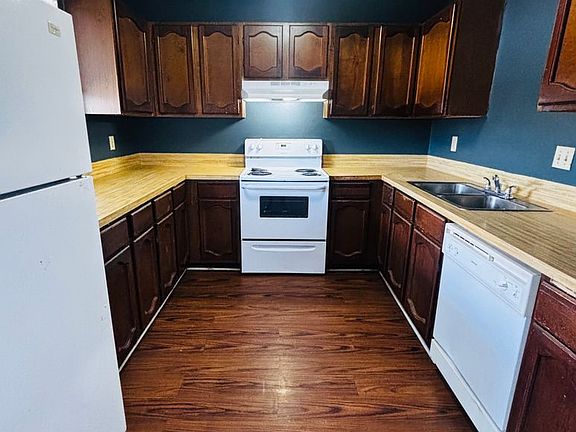 2nd image of 102 Dorchester St #D