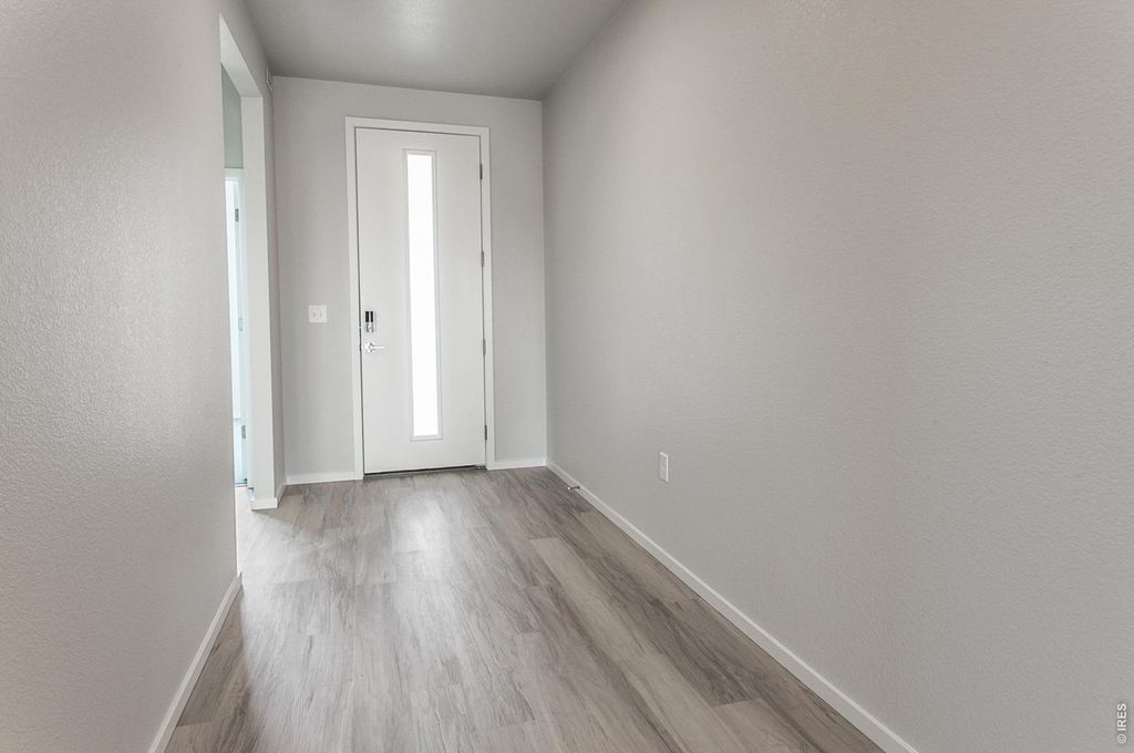734 Trumpet Ct