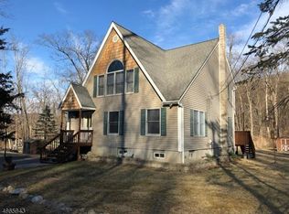 21 Maple Rd, Sussex, NJ 07461