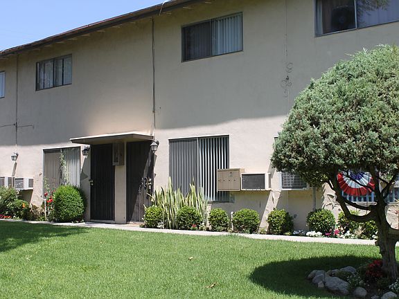 2nd image of 639 Silverwood Ave APT D